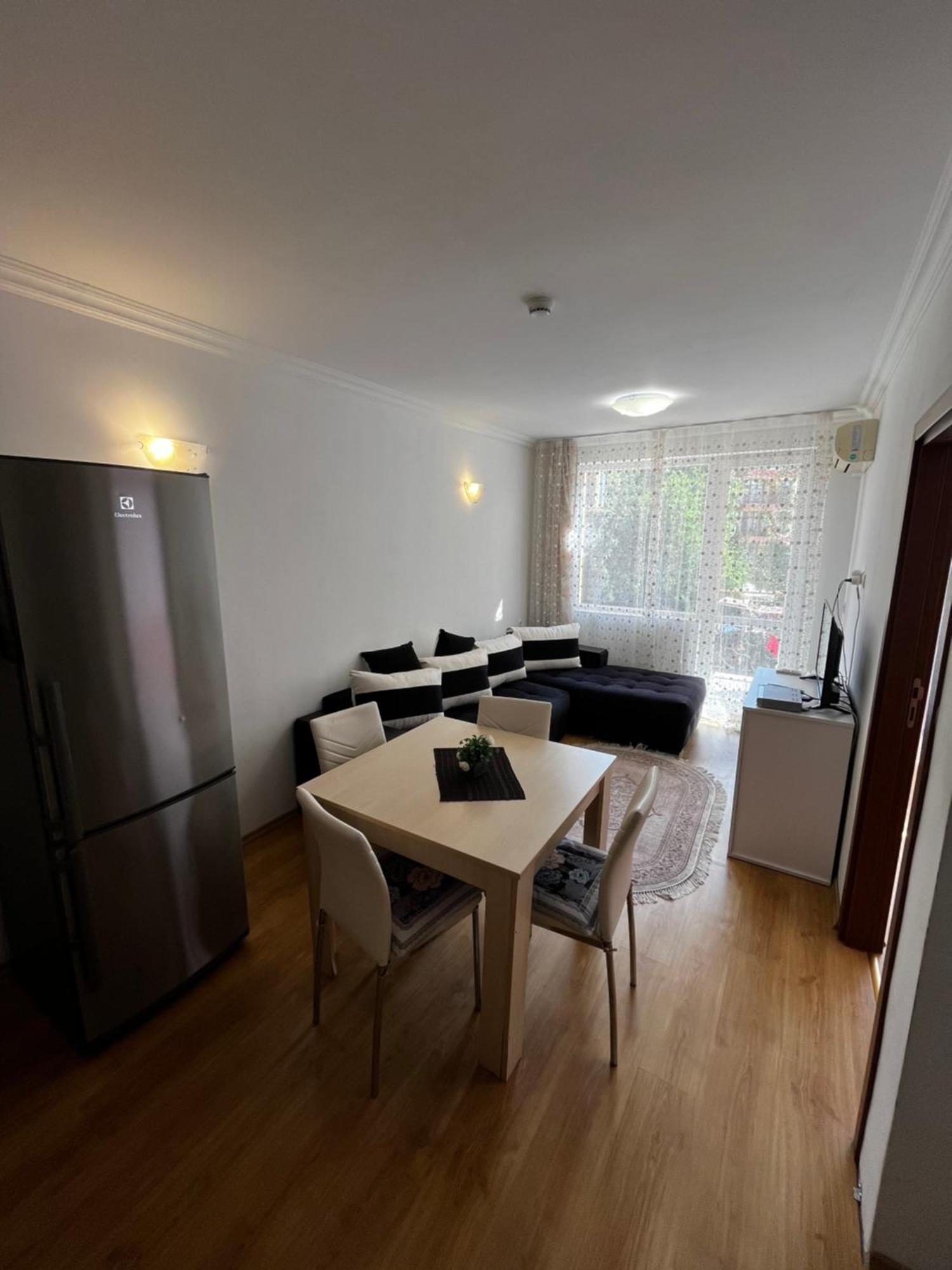 Apartments Sweet Home 4 阳光海滩 外观 照片